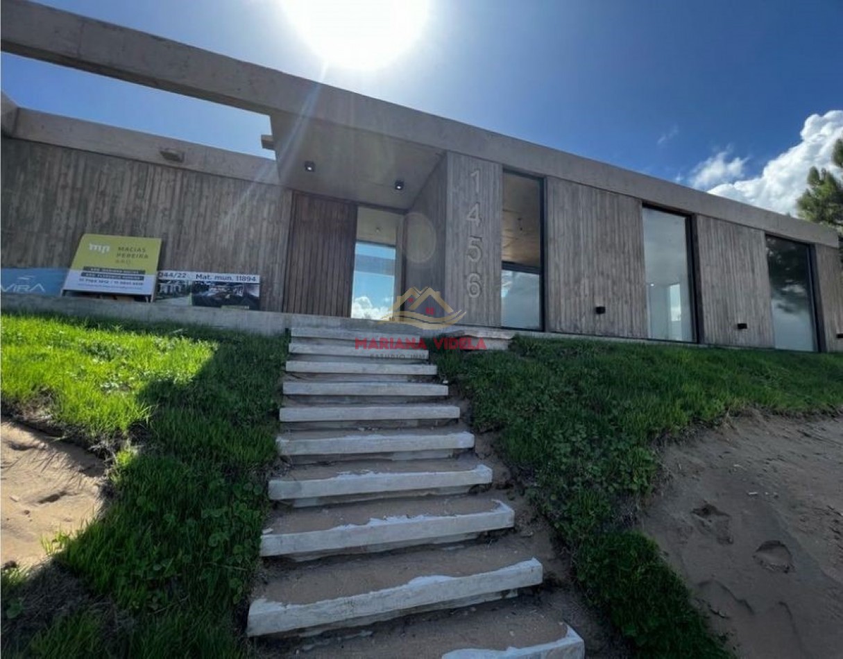 Casa en venta - Barrio Nayades, Pinamar -  Positive House XIII.