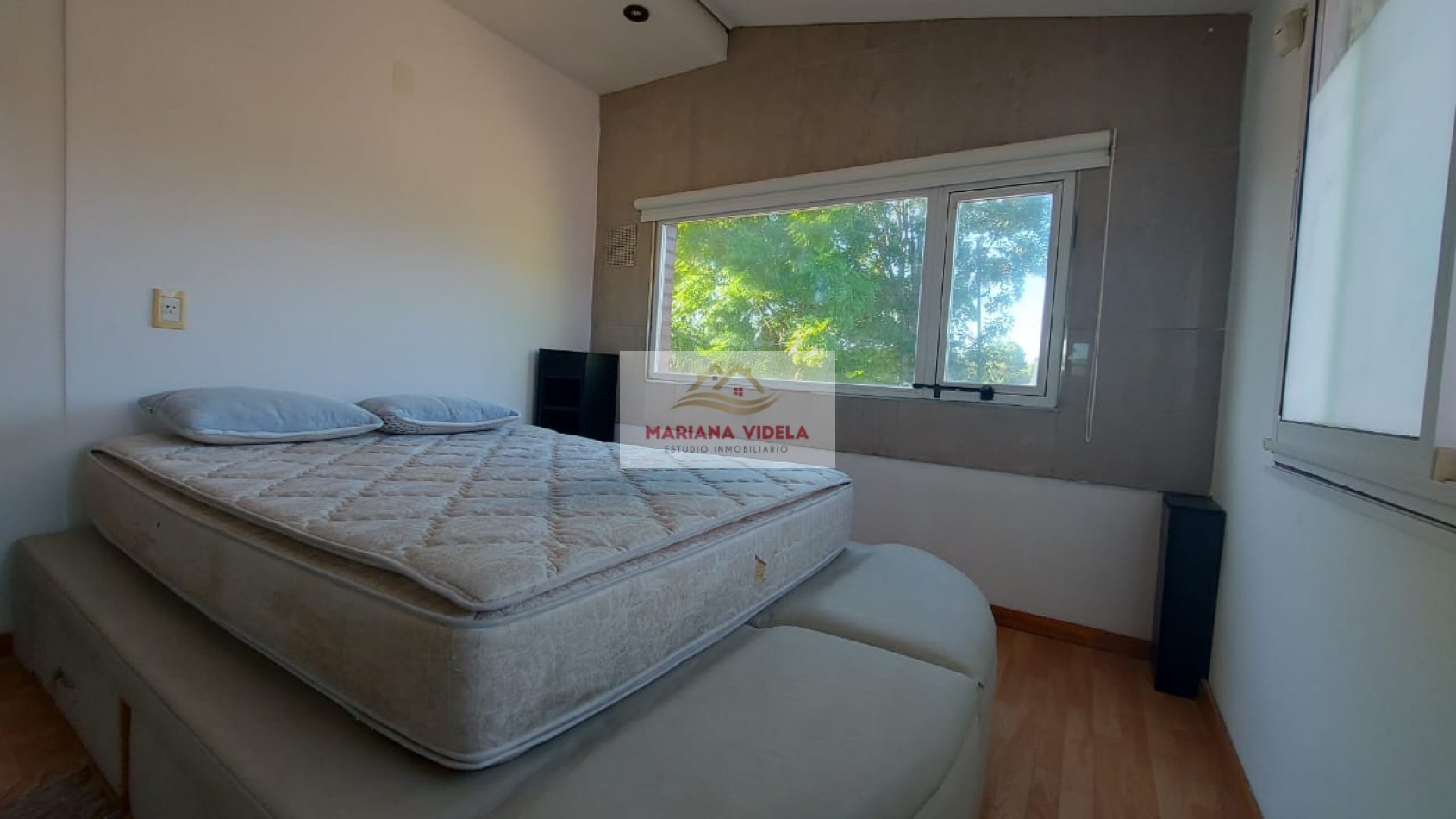 Casa en venta en Ostende, tipo PH. Equipada!