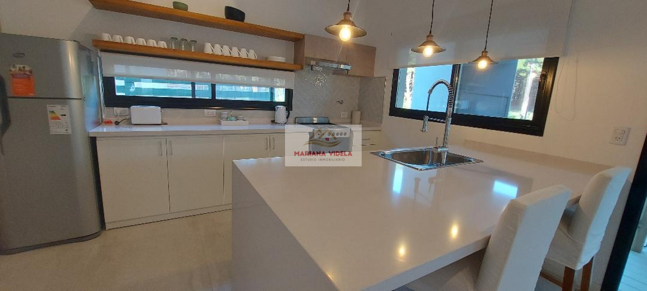 Casa en venta en Pinamar . Barrio Pioneros.