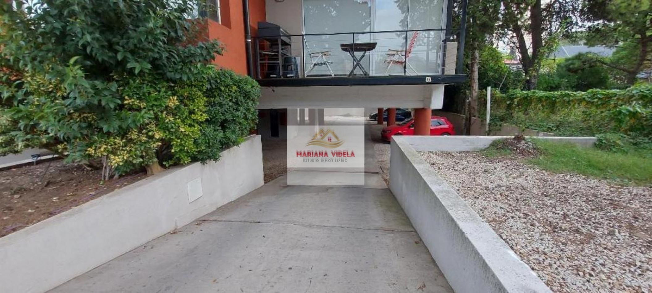 Cochera En Alquiler Anual En Pinamar (centro Administrativo).