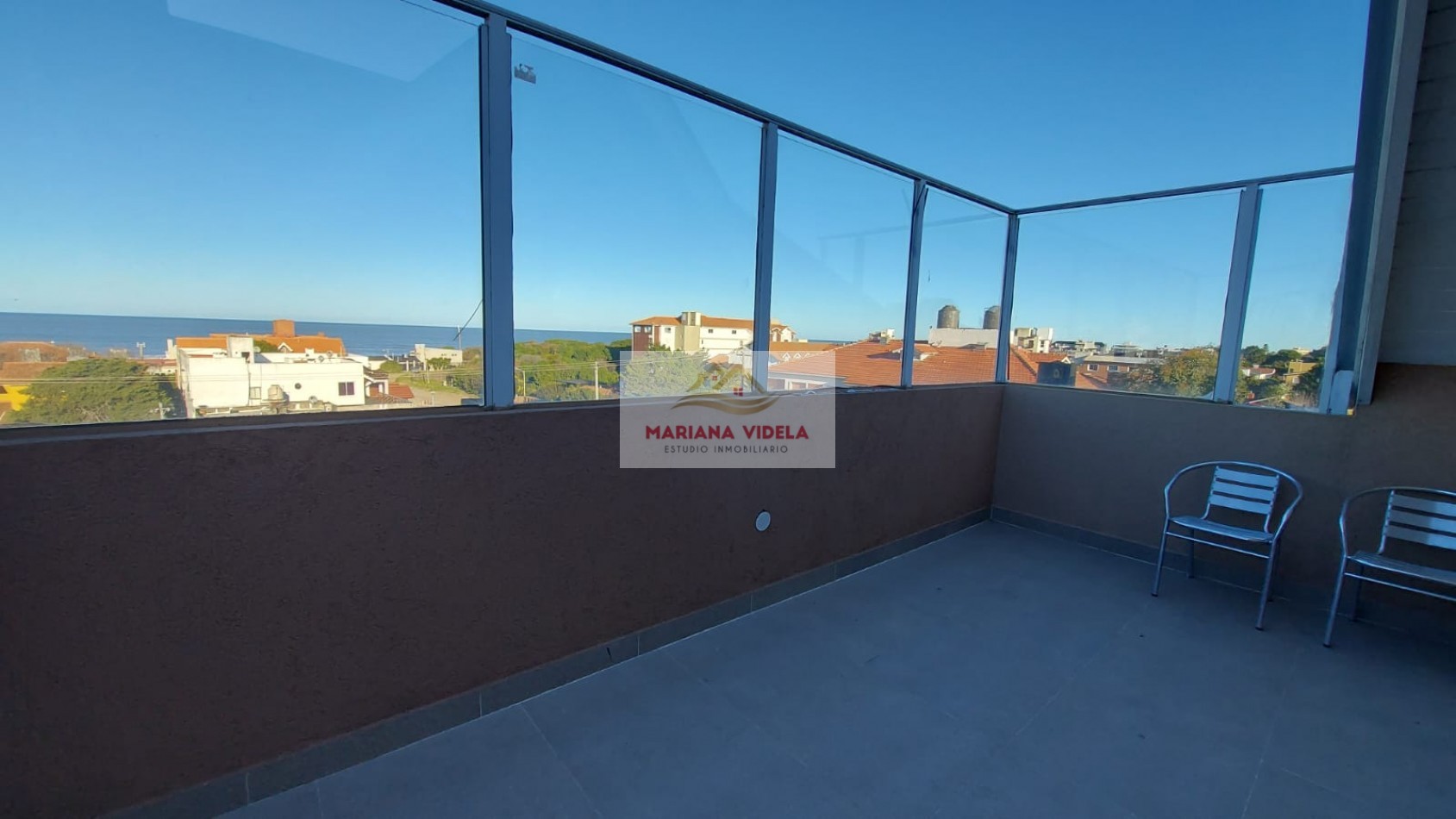 Departamento Monoambiente en alquiler anual. Mar de Ostende.