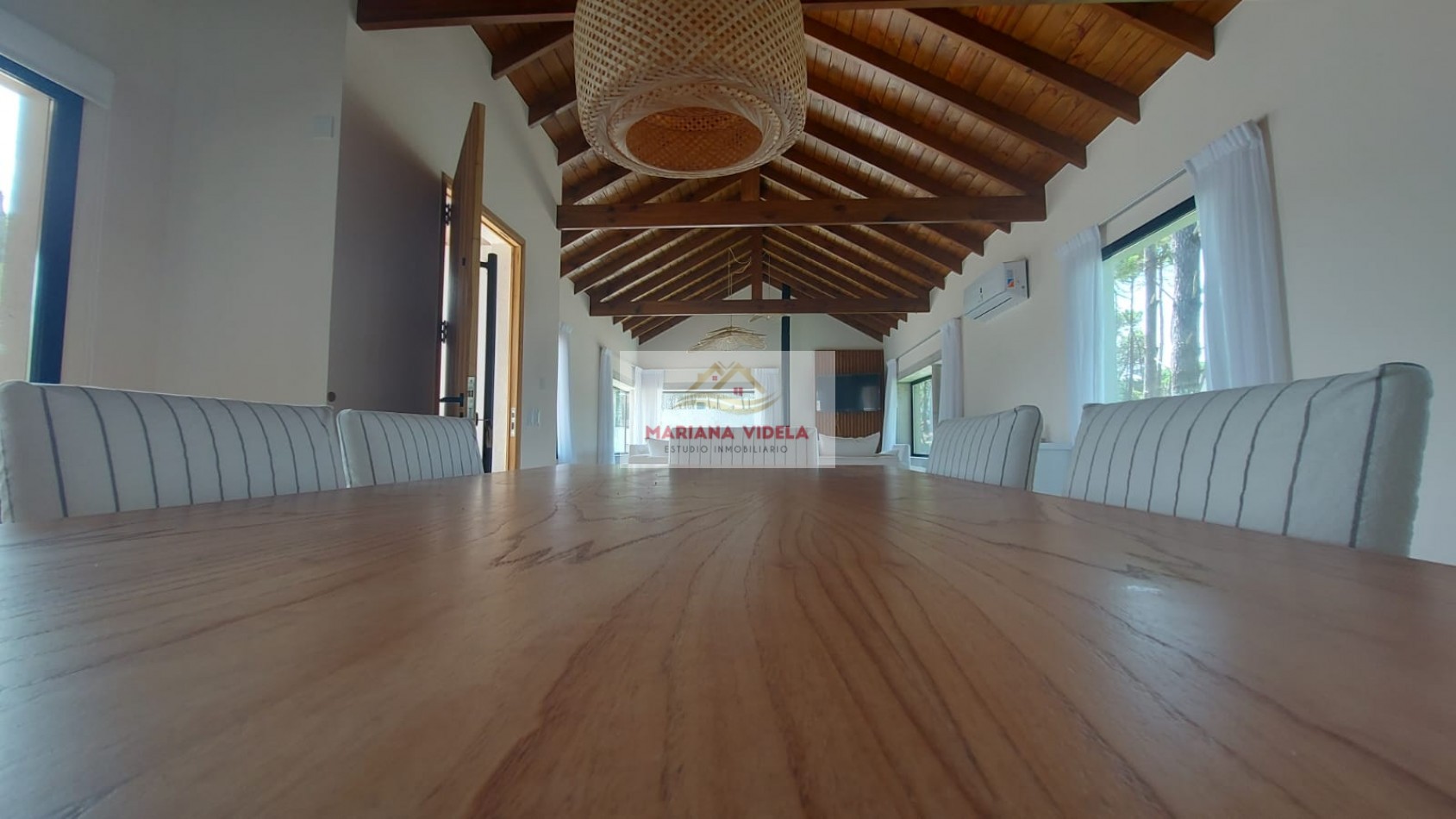 Casa en venta en Pinamar. Barrio Pioneros Pinamar.