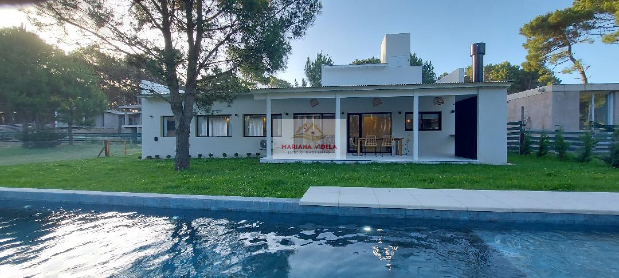 Casa en venta en Pinamar . Barrio Pioneros.