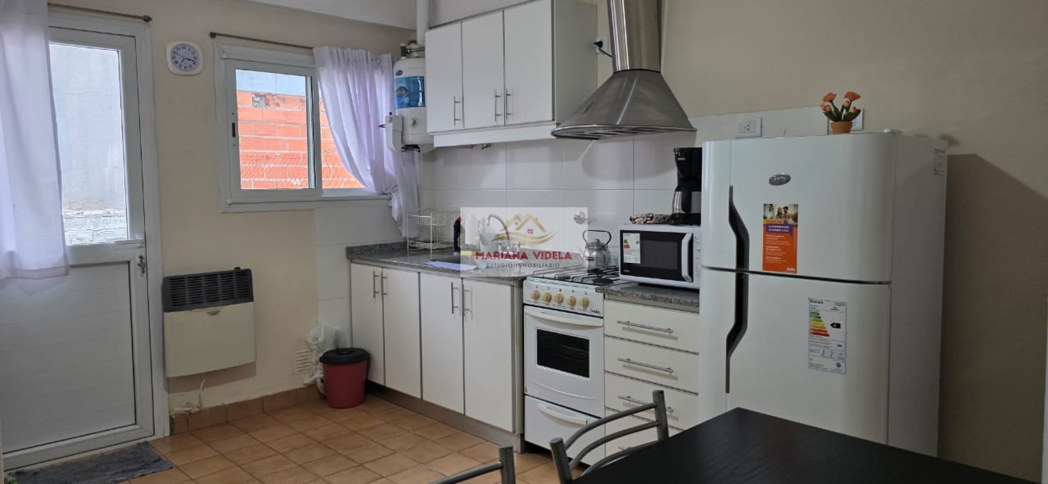 Departamento en alquiler anual. Pinamar Centro.