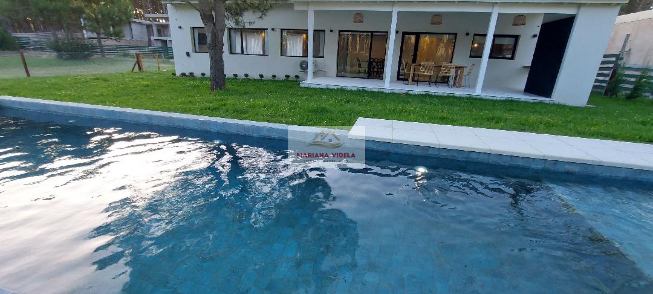 Casa en venta en Pinamar . Barrio Pioneros.