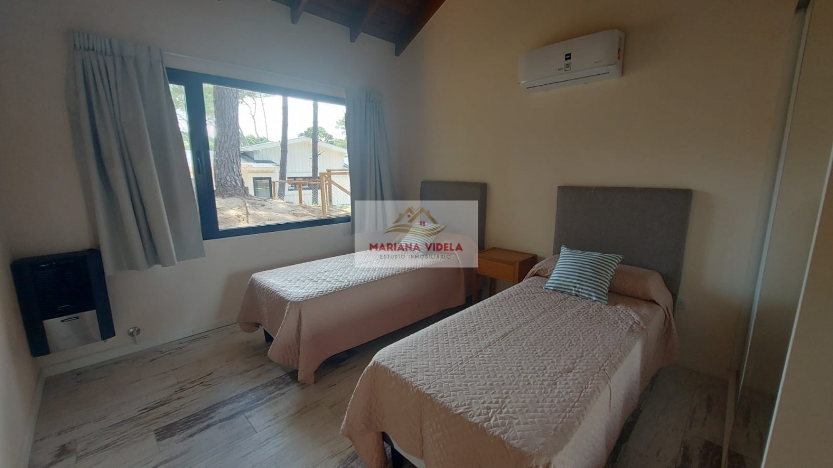 Casa en venta en Pinamar. Barrio Pioneros Pinamar.