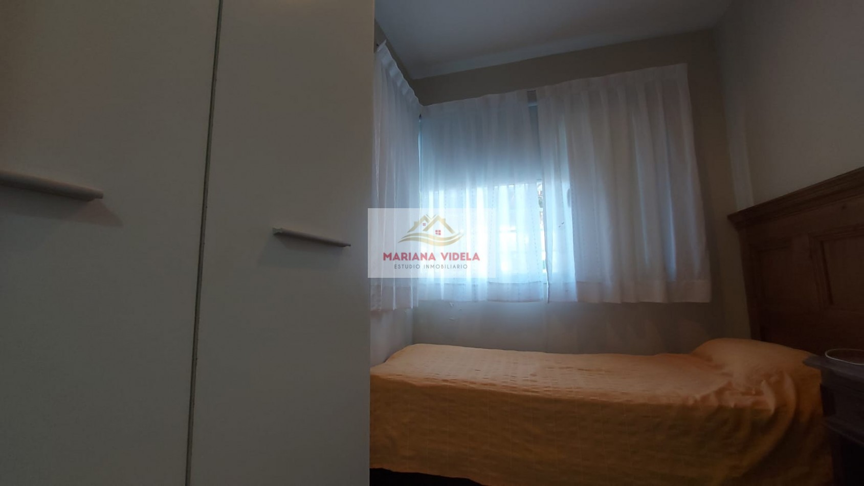 Departamento en alquiler anual. 3 dormitorios. Mar de Ostende. PB 1.