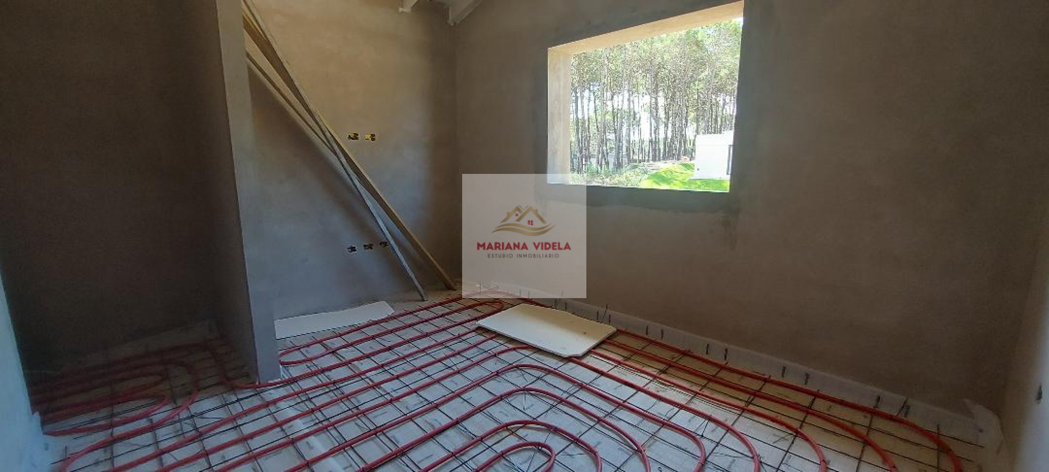 Casa en venta en Barrio Pioneros de Pinamar. Venta de pozo! Entrega Diciembre 2024!