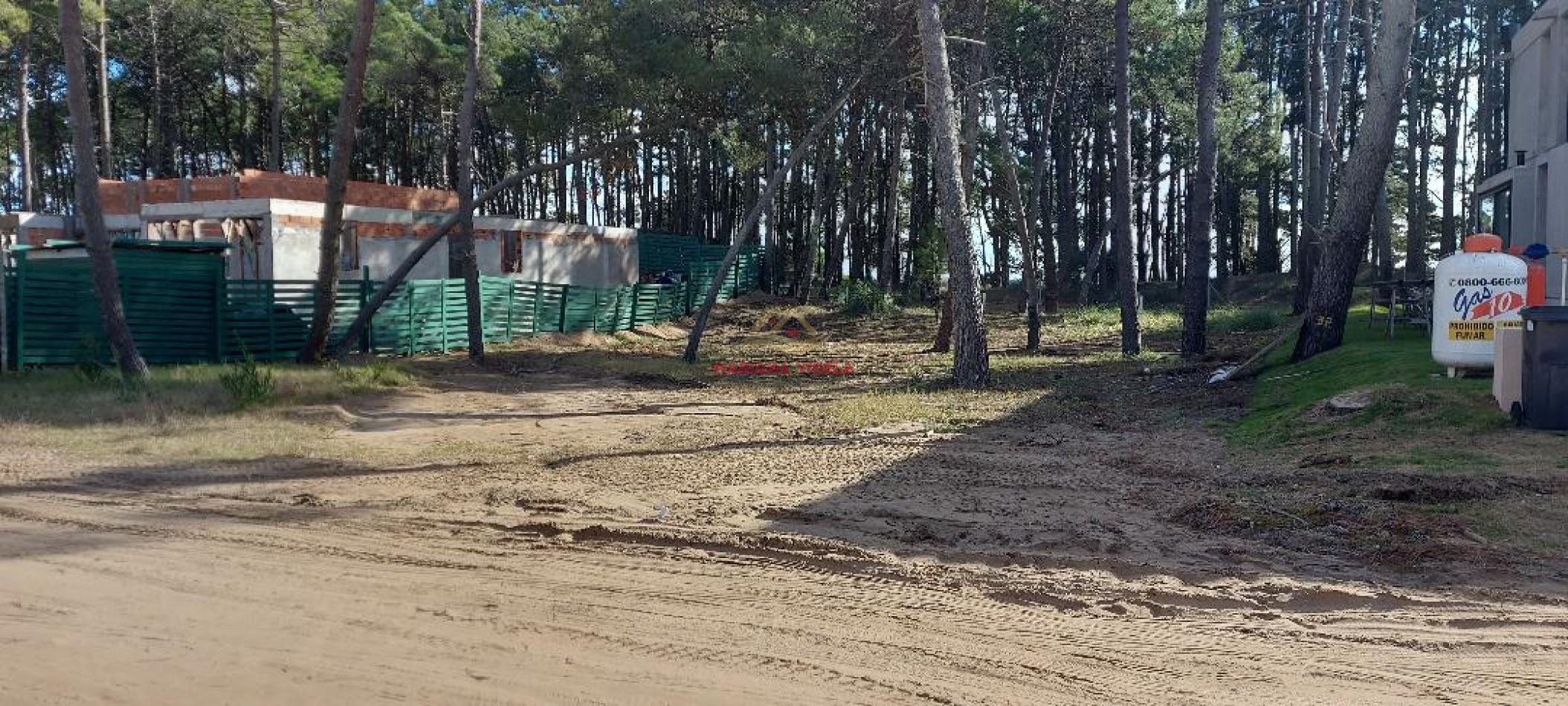 Terreno en venta - Exclusivo Barrio Pioneros de Pinamar.