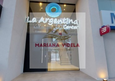 Departamento 2 ambientes con cochera. En venta! Pinamar Centro.