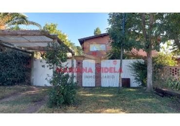 Casa en venta en Ostende, tipo PH. Equipada!