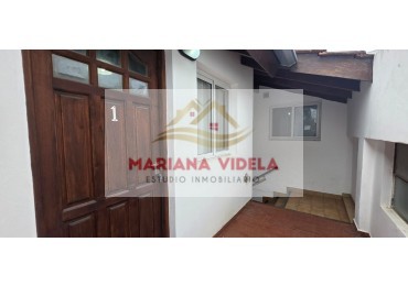 Departamento en Pinamar Centro. Alquiler anual.