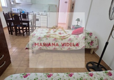 Departamento monoambiente en alquiler anual, Pinamar Centro.