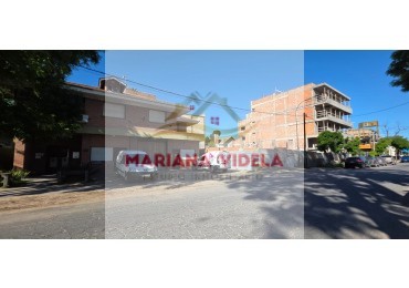 TERRENO MULTIFAMILIAR, COMERCIAL, HOTELERO EN PINAMAR CENTRO. EN VENTA! Ideal emprendimiento!