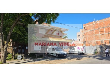 TERRENO MULTIFAMILIAR, COMERCIAL, HOTELERO EN PINAMAR CENTRO. EN VENTA! Ideal emrpprendimiento!