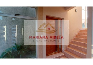 Departamento en alquiler anual. 3 dormitorios. Mar de Ostende. PB 1.